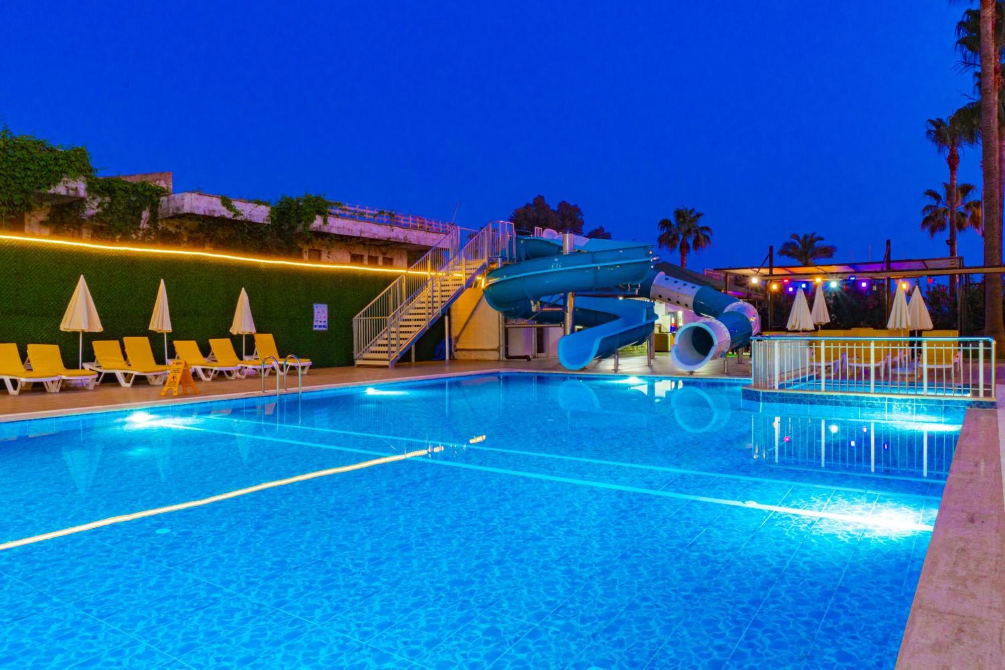 De Mare Family Hotel Konaklı Esterno foto